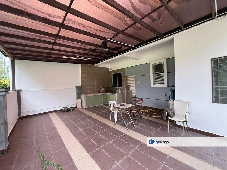 Kulai / Bandar Putra /  IOI Palm Villa Gate C / Double Storey Semi-D House , Johor, Kulai