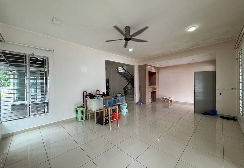 Kulai / Bandar Putra /  IOI Palm Villa Gate C / Double Storey Semi-D House 