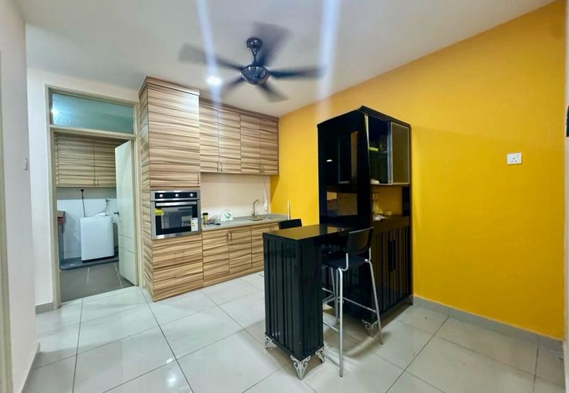 Kulai / Bandar Putra / IOI Gate B / Jalan Ceria / Double Storey Cluster House   