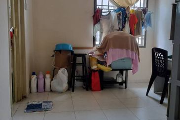 Skudai / Taman Impian Skudai / Jalan Impian /Double Storey House Original unit 