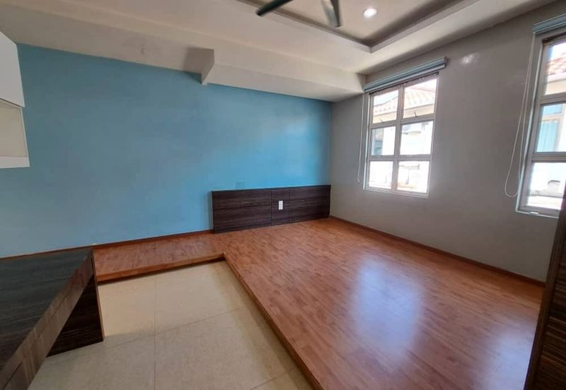 Skudai / Taman Sutera Utama / Jalan Sutera Chengal / Double Storey Semi Detached