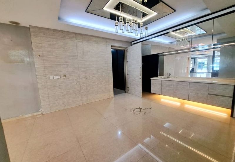 Skudai / Taman Sutera Utama / Jalan Sutera Chengal / Double Storey Semi Detached