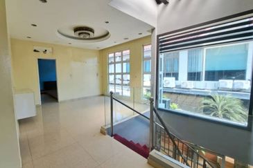 Skudai / Taman Sutera Utama / Jalan Sutera Chengal / Double Storey Semi Detached
