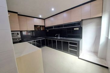 Skudai / Taman Sutera Utama / Jalan Sutera Chengal / Double Storey Semi Detached