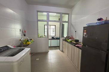 Skudai / Jalan Taman mutiara Utama 7 / Double Storey House 