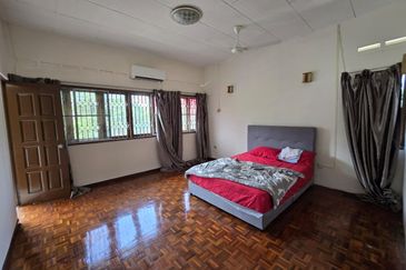 Skudai / Tun Aminah / Taman Tasek / Double Storey Semi D