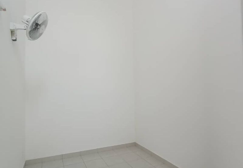 Kulai Bandar Putra / Jalan Bayan 3 / Brand New Single Storey House 