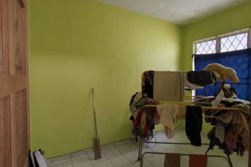 Kulai Senai / Taman Senai Utama / Single Storey Terrace  Endlot