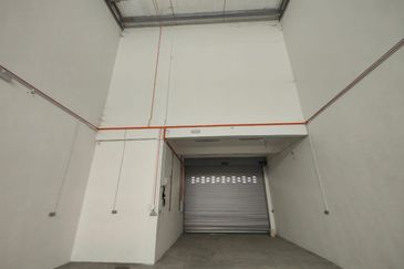 Kulai / Saleng 1.5 storey Terrace factory