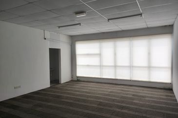 Kulai / Saleng 1.5 storey Terrace factory