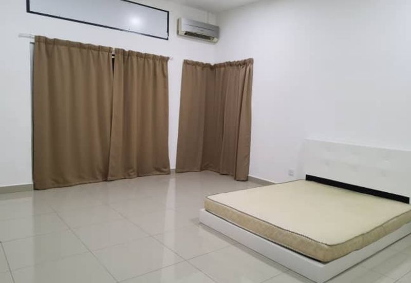 Iskandar Puteri / Taman Nusantara Prima / Jalan Prima /Double Storey Cluster Corner Lot