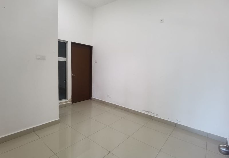 Iskandar Puteri / Taman Nusantara Prima / Jalan Prima /Double Storey Cluster Corner Lot