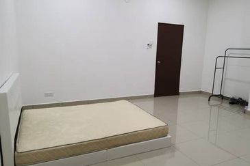 Iskandar Puteri / Taman Nusantara Prima / Jalan Prima /Double Storey Cluster Corner Lot