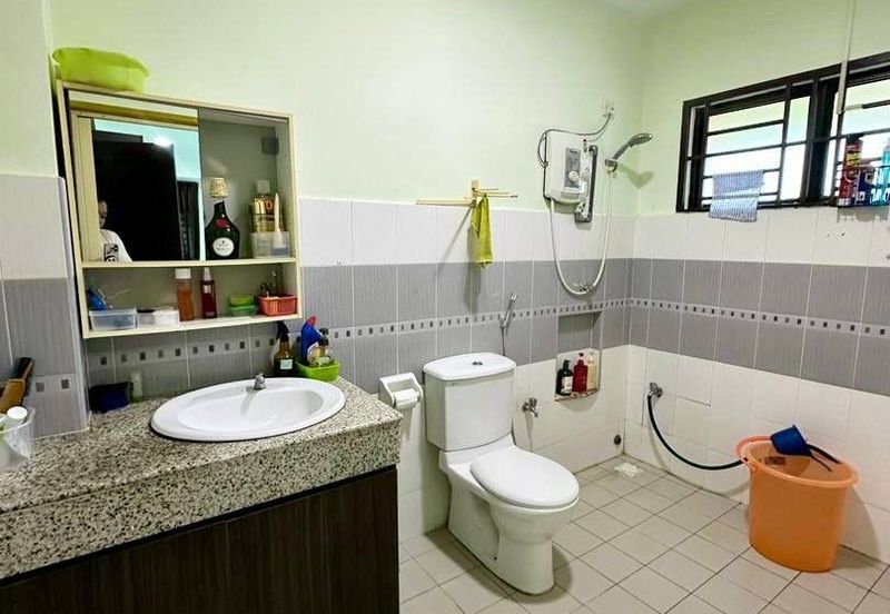 Iskandar Puteri / Taman Nusa Idaman / Double Storey Semi Detached House