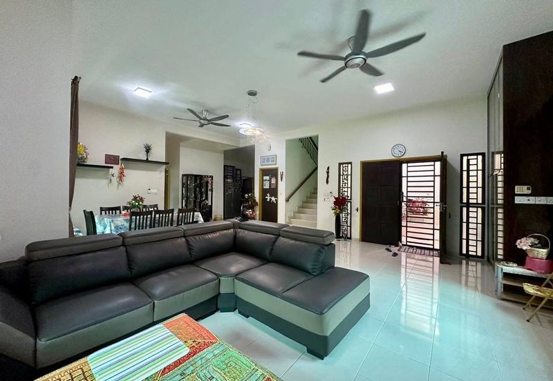 Iskandar Puteri / Taman Nusa Idaman / Double Storey Semi Detached House