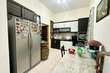 Iskandar Puteri / Taman Nusa Idaman / Double Storey Semi Detached House