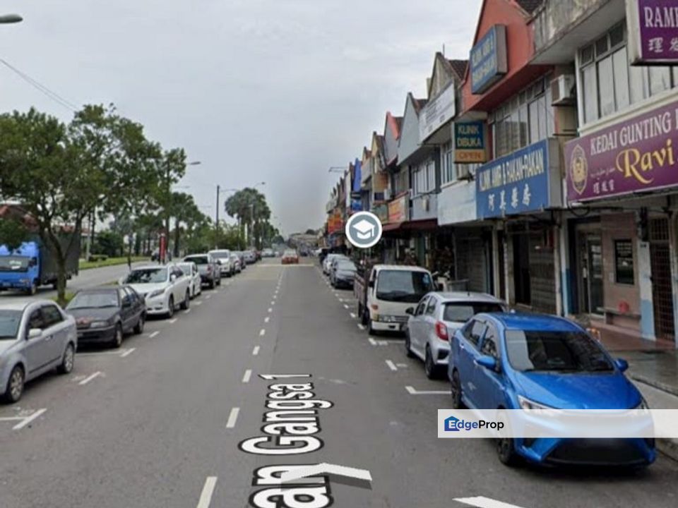 Kulai /Taman Gunung Pulai /Double Storey Shoplot /Unblock View Facing Main Road, Johor, Kulai