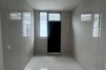 Kulai /Bandar Putra /Jalan Bayan 3 ✅Super big Single Storey Endlot House / Brand New Unit