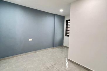 Gelang patah / Tamam Nusa perintis /Jalan Nusa perintis 1x / Single Storey House Unblock Unit 