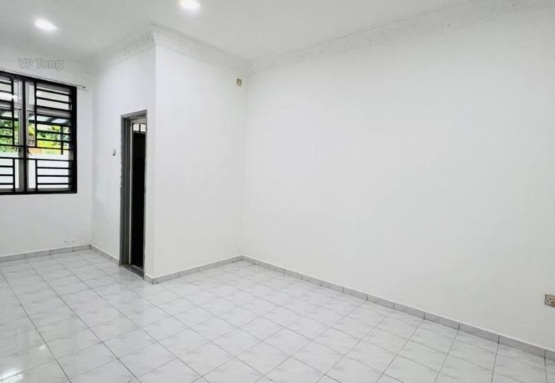 Gelang patah / Tamam Nusa perintis /Jalan Nusa perintis 1x / Single Storey House Unblock Unit 