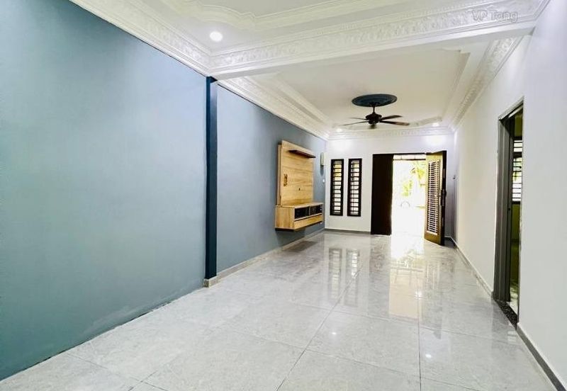 Gelang patah / Tamam Nusa perintis /Jalan Nusa perintis 1x / Single Storey House Unblock Unit 