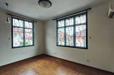 Kulai Bandar Putra / Jalan Kempas / Double Storey Semi-D / Unblock view