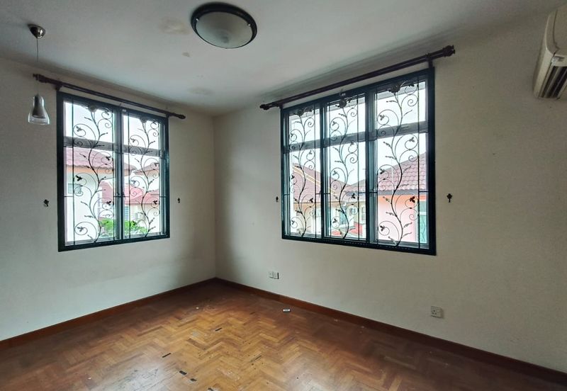 Kulai Bandar Putra / Jalan Kempas / Double Storey Semi-D / Unblock view