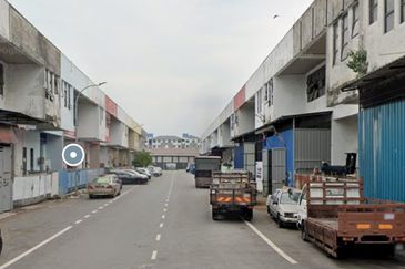  Pekan Nenas / Taman Perindustrian / 1.5 storey terrace factory / Light industry /  2 unit