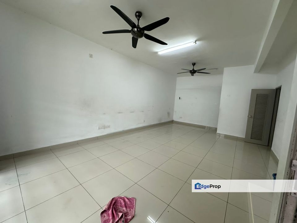 Ulu Tiram / Bandar Tiram / Jalan xx/11 / Double Storey Terrace House, Johor, Ulu Tiram