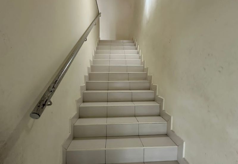 Ulu Tiram / Bandar Tiram / Jalan xx/11 / Double Storey Terrace House