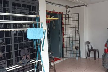 Johor Bahru / Tampoi / Taman Mewah Ria / Double Storey Terrace