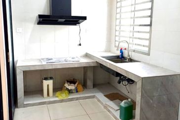 Skudai / Kangkar Pulai / La Garden Pulai Jaya / Double Storey Terrace House 