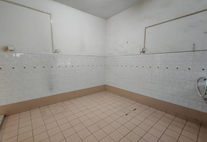 Kulai Bandar Indahpura / Jalan Teratai 36 /Double Storey House Unblock View 