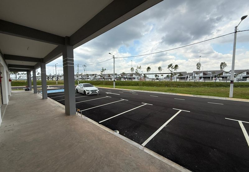 Kulai / Bandar Putra / Jalan Puyuh / Brand New Single Storey Shoplot