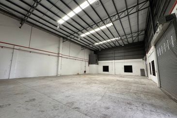Senai / Jalan Ekoperniagaan / Taman Ekoperniagaan / Eco Business Park 1, Phase 1 / 1.5 Storey Semi-D Factory / Medium Industrial 