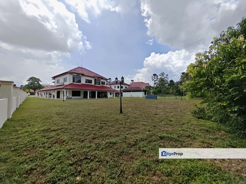 Kulai / Bandar Putra / Palm Villa【Gate A】Double Storey Bungalow , Johor, Kulai