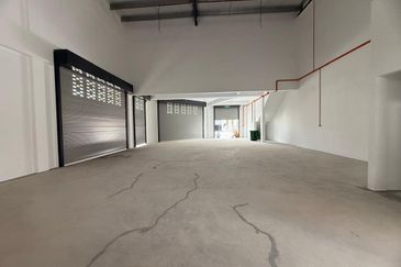 Skudai / Taman Industri Jaya / Jalan Bistari / Setia Neo II 1.5 Storey Terrace Factory Corner Unit
