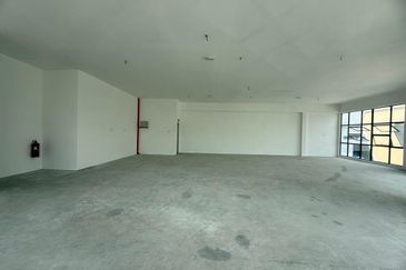 Skudai / Taman Industri Jaya / Jalan Bistari / Setia Neo II 1.5 Storey Terrace Factory Corner Unit