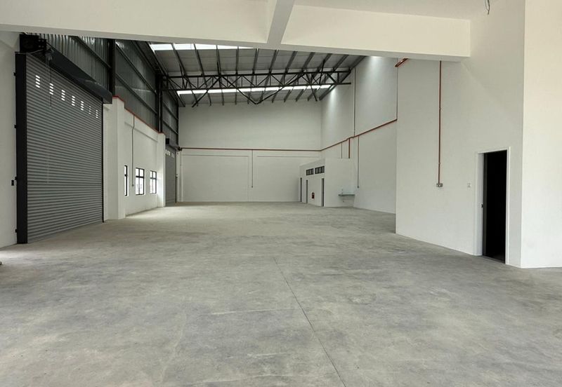 Senai / Eco Business Park 2 / Senai Airport City / 1.5 Storey Cluster Factory Corner lot 