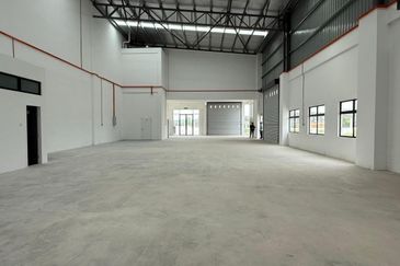 Senai / Eco Business Park 2 / Senai Airport City / 1.5 Storey Cluster Factory Corner lot 