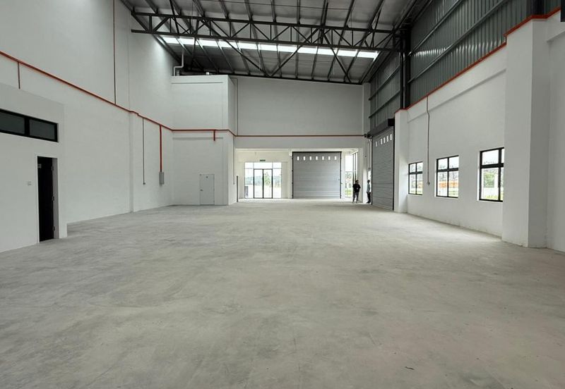 Senai / Eco Business Park 2 / Senai Airport City / 1.5 Storey Cluster Factory Corner lot 