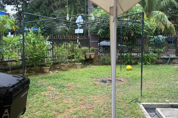 Skudai / Taman Sutera / Single Storey Corner Lot