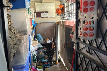 Skudai / Taman Sutera / Single Storey Corner Lot