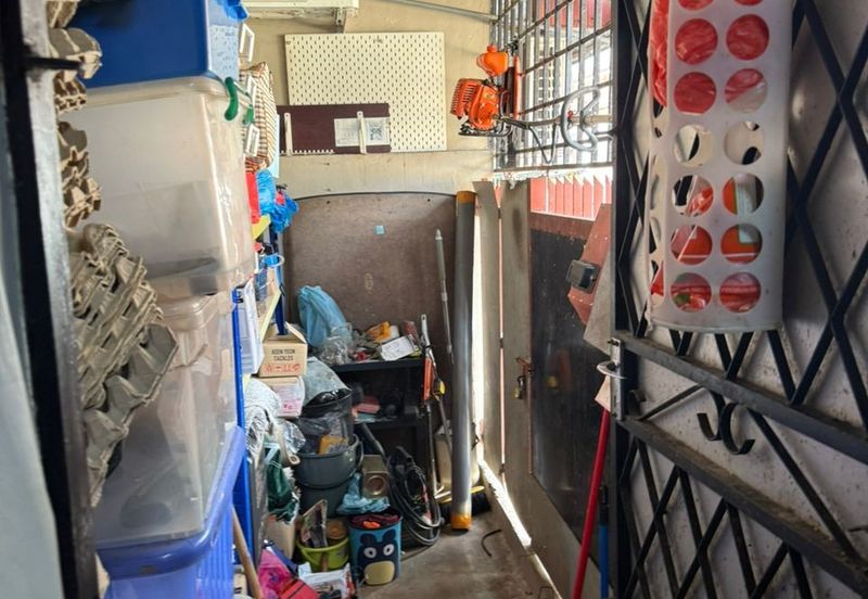 Skudai / Taman Sutera / Single Storey Corner Lot