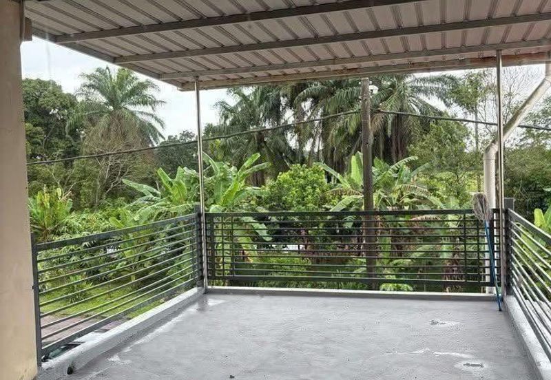 Kulai Bandar putra / IOI Palm Villa, Gate B / Jalan Ceria / Double Storey Corner Lot