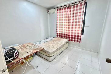 Skudai / Taman Sri Pulai / Jalan Pulai Perdana 8 / Double Storey End Lot / G&G