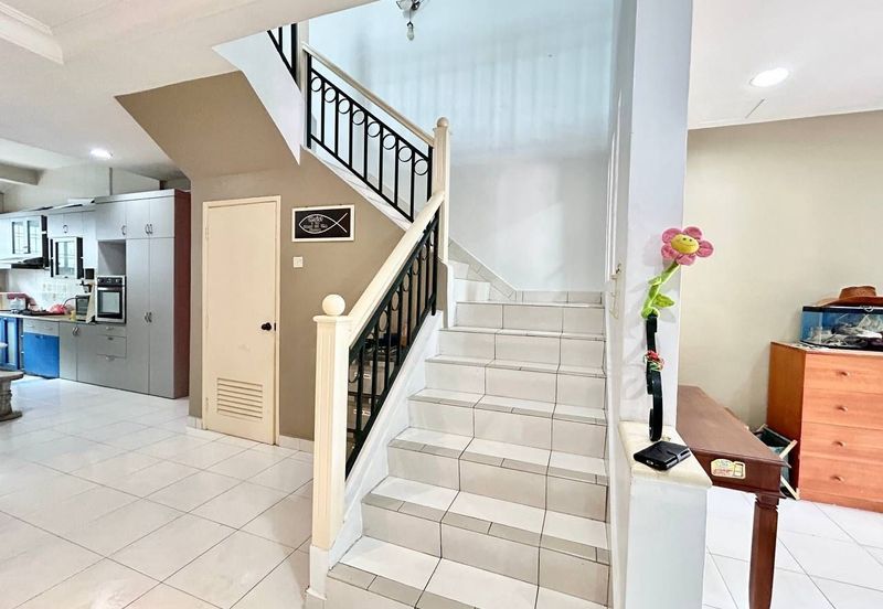 Skudai / Taman Sri Pulai / Jalan Pulai Perdana 8 / Double Storey End Lot / G&G