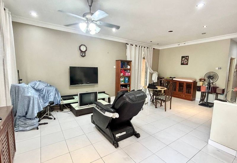 Skudai / Taman Sri Pulai / Jalan Pulai Perdana 8 / Double Storey End Lot / G&G