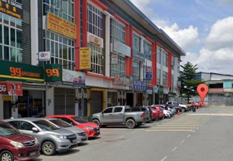 Kulai / Jalan Dataran Kulai / Empire Square / 3 Storey Shoplot