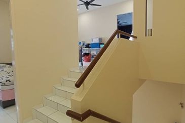 Johor Bahru Bukit Indah Double Storey Corner Lot@Avenue26 /Fully Furnished 